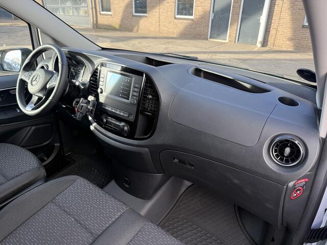 Mercedes-Benz VITO 114 1.9 CDI Automaat L3H1 Climate Control Adaptieve Cruise Control Trekhaak Carplay Camera Stoelverwarming