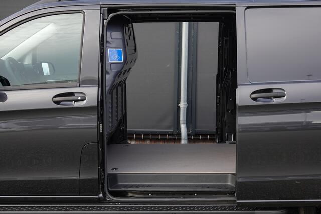 Mercedes-Benz VITO 116Cdi 163Pk 9G-Tronic Aut. | Pro | Extra Lang | Achteruitrijcamera | 2xSchuifdeur | Leder | Trekhaak | Treeplanken | 20''