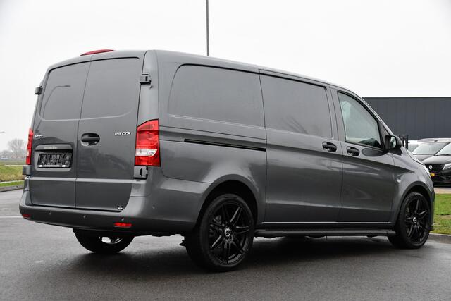 Mercedes-Benz VITO 119 CDI L2 AMG Edition Camera, Cruise, Carplay, 190pk, Leder, Stoelverwarming, LED, Automaat, Luxe, Multimedia, Uniek!