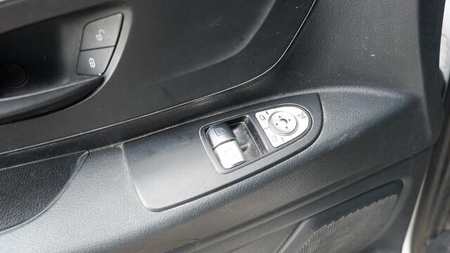 Mercedes-Benz VITO 116 CDI Lang Aut./Cruise/Camera/Trekhaak/2x schuifd.