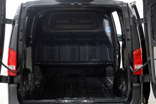 Mercedes-Benz VITO 119 CDI 190pk Lang 9G Tronic Automaat LED/Navi/Camera 01-2024