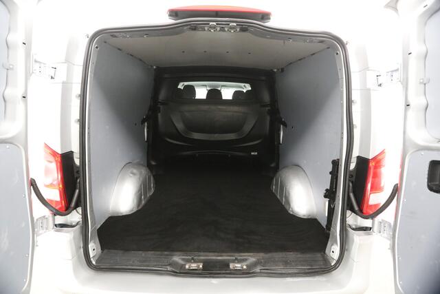 Mercedes-Benz VITO 114 CDI Extra Lang | DC | Aut. | Clima | Cruise | Trekh. | Camera | Navi | Parkeersens.
