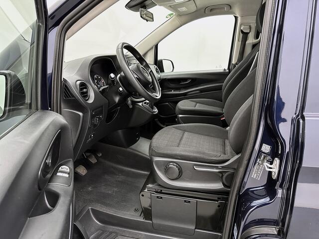 Mercedes-Benz VITO 111 CDI Lang DC Navigatie Dubbele cabine Camera Trekhaak Parkeersensoren