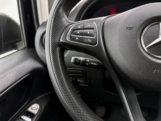 Mercedes-Benz VITO 111 CDI Lang DC Navigatie Dubbele cabine Camera Trekhaak Parkeersensoren
