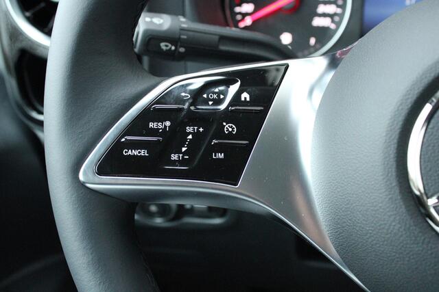 Mercedes-Benz VITO 119 CDI / Aut / XXL / Led / Leer / Achterdeuren / Stoelverw / Camera / Vol Opties / NIEUW!!