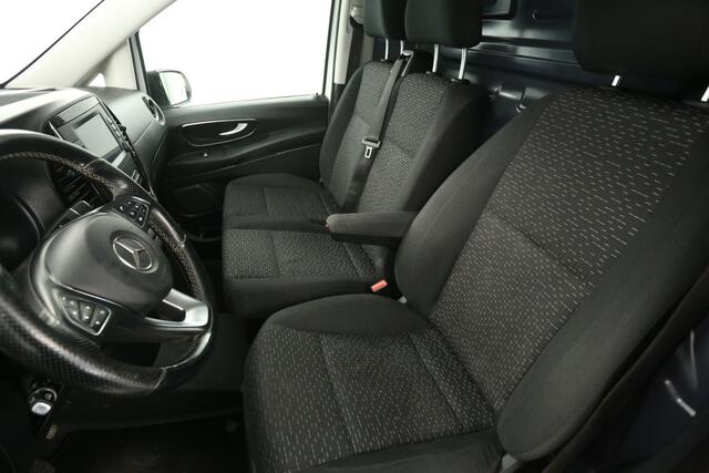 Mercedes-Benz VITO 114 CDI Lang | Euro6 | Airco | Adap.Cruise | Camera | Carplay | Trekh. | 3-Zits | 2xSchuifdeur | Stoelverw.