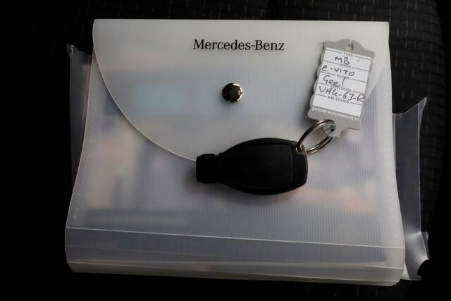 Mercedes-Benz VITO eVito Lang 41 kWh Airco/Camera SOH 91,7% 11-2020