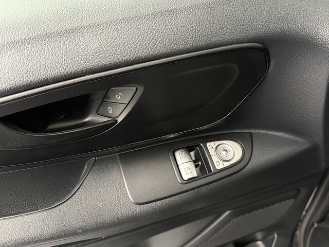 Mercedes-Benz VITO Automaat Black Edition Lang | Navigatie | Camera | Multimedia | Trekhaak