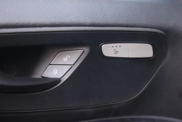 Mercedes-Benz VITO 114 CDI Lang Automaat | Bumpers in kleur | Trekhaak | Dubbele schuifdeur | 18 inch | PDC