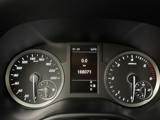 Mercedes-Benz VITO 9G-Tronic Automaat XXL 9-Persoons | Personenbus | Prijs incl BTW en BPM ¤ 43.995,-- | Leder | Navigatie | Privacy | Airco | Cruise