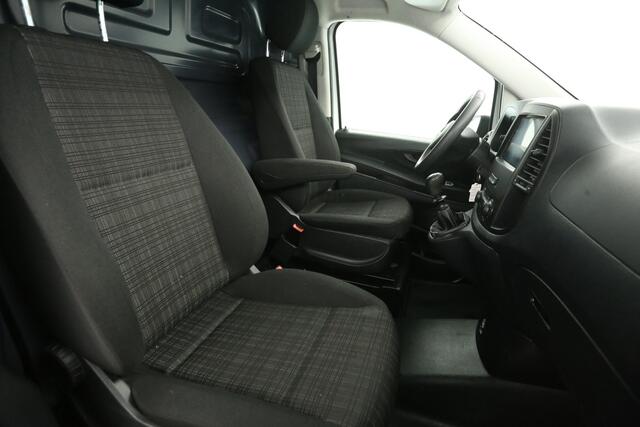 Mercedes-Benz VITO 111 CDI Lang | Airco | Camera | Trekhaak | stoelverw. | Elektrpakket | Achterklep