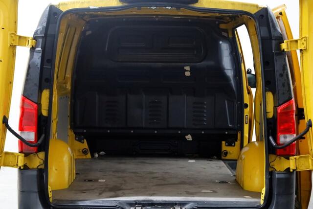 Mercedes-Benz VITO eVito Lang 41 kWh Airco/Camera SOH 92,8% 12-2020