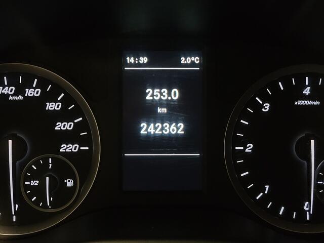 Mercedes-Benz VITO 111CDI L2/H1 Trekhaak Euro 6!