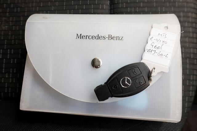 Mercedes-Benz VITO eVito Lang 41 kWh Airco/Camera SOH 91,1% 11-2020
