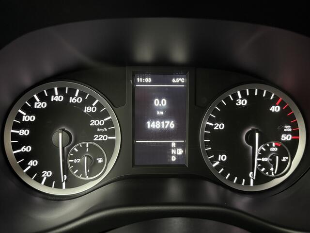 Mercedes-Benz VITO 114CDi Automaat XXL Personenbus | 9-Persoons | 2-2-2-3 Bestoeling | Airco | Cruise | Taxigoedkeuring | Prijs Inclusief ¤ 26.499,--