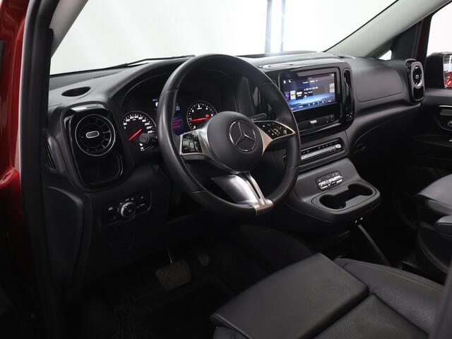 Mercedes-Benz VITO 124 CDI | 239 PK | 4X4 AUT. | L2 | DUBBEL CABINE | ELEKTRISCHE DEUREN | RONDOM CAMERA | KUNST LEDER | STOELVERWARMING | MEMORY SEATS | 2500 KG TREKHAAK | NAVIGATIE | SMARTPHONE INTEGRATIE | SPIEGELPAKKET | BOM VOL | CERTIFIED