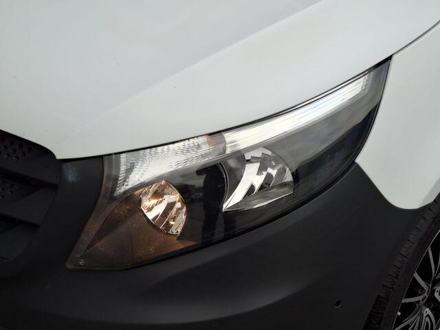 Mercedes-Benz VITO 114 CDI Lang AUTOMAAT / CRUISE CONTROLE / TREKHAAK / CAMERA / NAVI