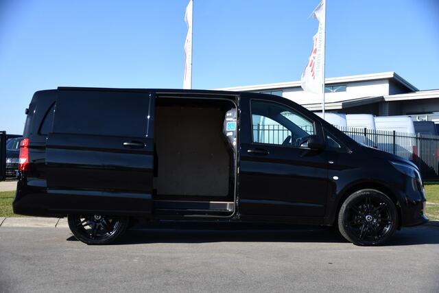Mercedes-Benz VITO 116 CDI L2 Black Edition FACE LIFT, Camera, Cruise, Carplay, Leder, Automaat, 164pk, Trekhaak, Multimedia, Uniek!