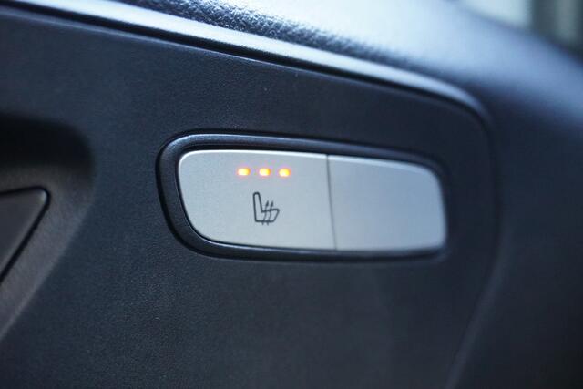 Mercedes-Benz VITO 114 CDI Automaat EURO 6 - A/C Climate - Cruise - Camera - Trekhaak - ¤ 15.950,- Excl.