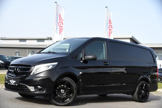 Mercedes-Benz VITO 116 CDI L2 Black Edition Camera, Cruise, LED, 164pk, Trekhaak, Leder, Multimedia, Automaat, Sensoren, Uniek!