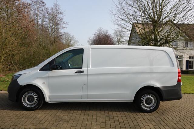 Mercedes-Benz VITO 111 CDI Functional Lang | Trekhaak | Cruise Control | NAVI |