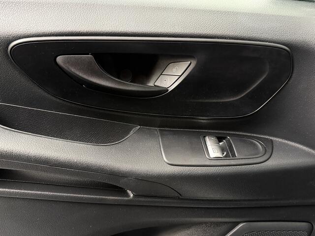 Mercedes-Benz VITO 114CDI Automaat Personenbus | 9-Persoons | Extra Lang | Prijs incl BTW ¤ 28.737,50 | Airco | Cruise | Taxigoedkeuring