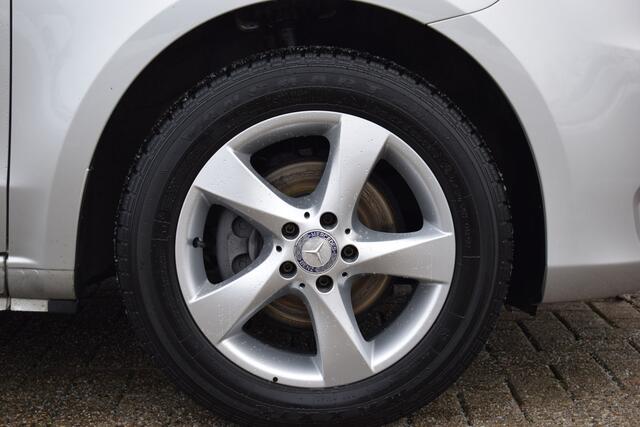 Mercedes-Benz VITO 116 CDI Lang Camera | 2500kg trekgewicht | Deuren | Bumpers in kleur