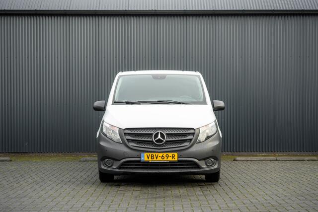 Mercedes-Benz VITO 111 CDI XL L3H1 | 5-Persoons | DC | Camera | Cruise | Airco | Trekhaak