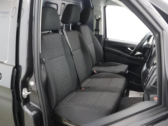 Mercedes-Benz VITO 119 CDI | Aut. | XL L3 | Select | Schuifdeur L+R | LM Velgen | 3-zits | Parkeercamera | Schuifdeur Links + Rechts | Apple Carplay/Android Auto | Alarm | Trekhaak | Stoelverwarming | Certified