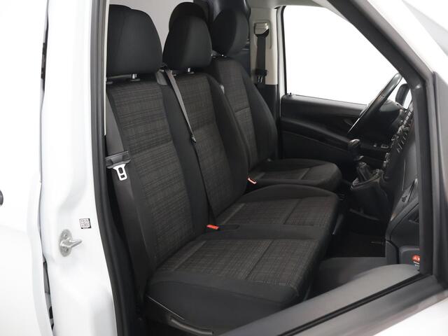 Mercedes-Benz VITO 116 CDI | L2 | AIRCO | CRUISE CONTROL | PARKEERSENSOREN | 3-ZITS | BETIMMERDE LAADRUIMTE | ELEKTRISCH VERSTELBARE BUITENSPIEGELS | STOELVERWARMING
