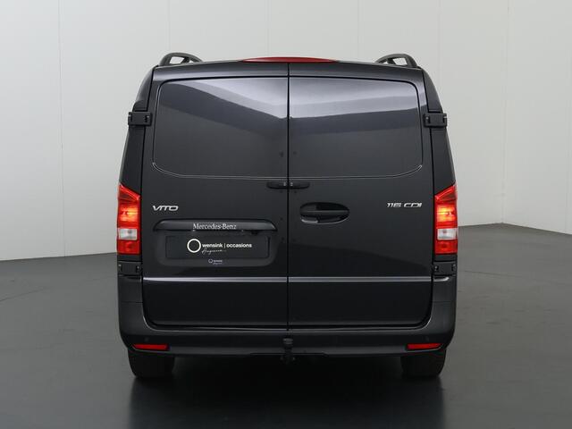Mercedes-Benz VITO 116 CDI | AUT. | L2 LANG | SELECT | AUTOMAAT | NAVIGATIE | CAMERA | MULTI-BEAM LED | ACHTERDEUREN | STOELVERWARMING | KUNST LEDER | TREKHAAK | LICHTMETALEN WIELEN | 270 DEUREN | CERTIFIED