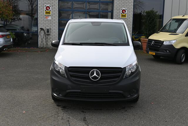 Mercedes-Benz VITO eVito 112 L2 66 kWh Camera, Achterdeuren, Apple Carplay/Android Auto