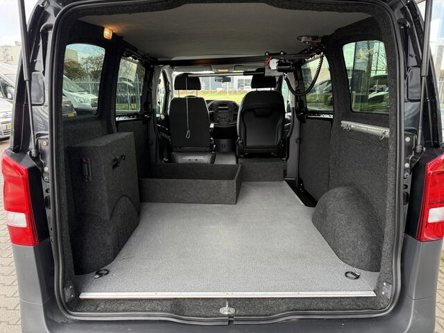 Mercedes-Benz VITO Rolstoelbus / Zelfrijder 116 CDI Automaat (Zeer complete en sportieve Vito met mooie aanpassingen!)