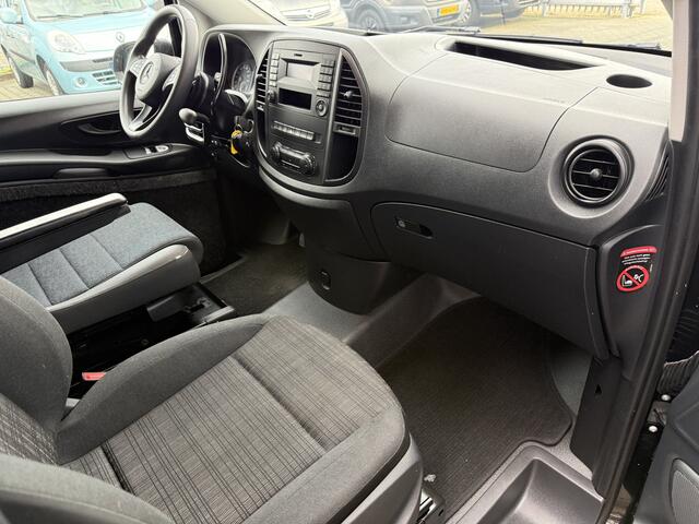 Mercedes-Benz VITO Rolstoelbus / Zelfrijder 116 CDI Automaat (Zeer complete en sportieve Vito met mooie aanpassingen!)