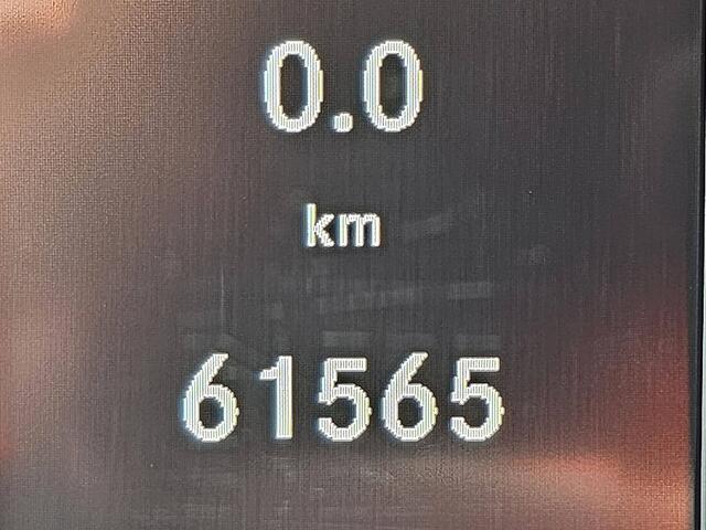 Mercedes-Benz VITO eVito 66 kWh LED Bumpers-Kleur Lm-Velgen 286KM WLTP Snelladen Achterdeuren!