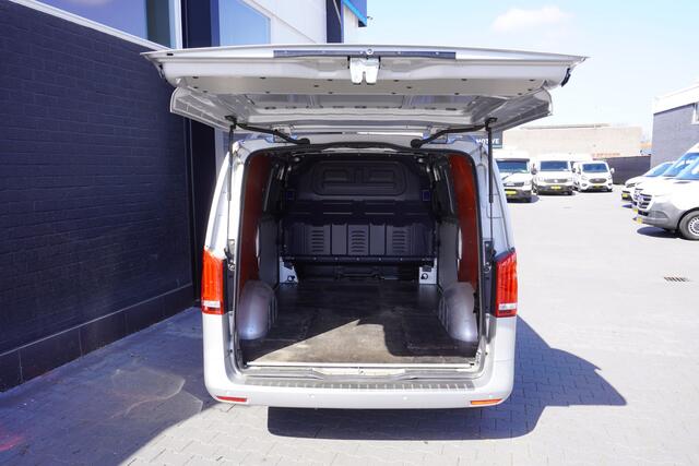Mercedes-Benz VITO 114 CDI Automaat 2x Schuifdeur EURO 6 - A/C Climate - Navi - Cruise - Camera - ¤ 18.950.- Excl.
