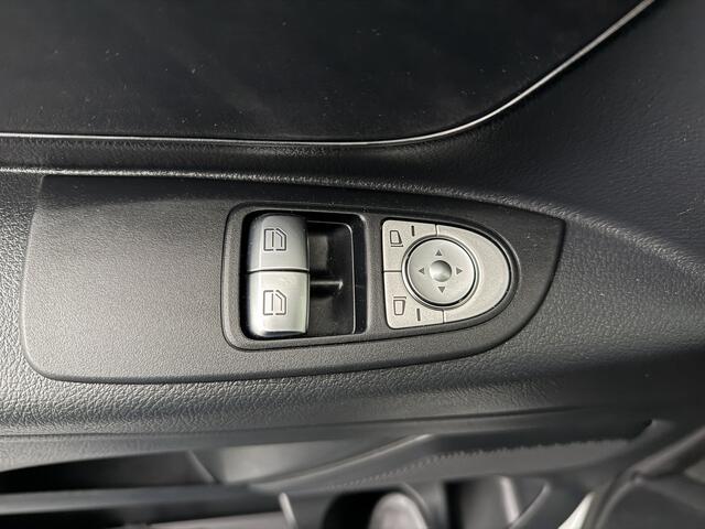Mercedes-Benz VITO Lang | Werkplaatsinrichting | Airco