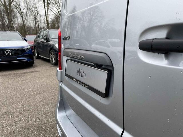 Mercedes-Benz VITO eVito 112 L2 60 kWh Mercedes-Benz eVito eVito 112 L2 66 kWh