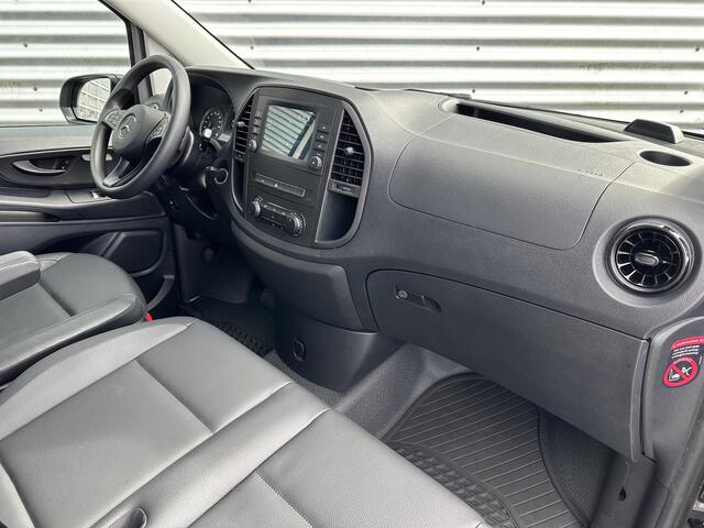 Mercedes-Benz VITO eVito 66kWh 100% Elektrisch 286km wltp Apple Carplay Leer Airco Snelladen