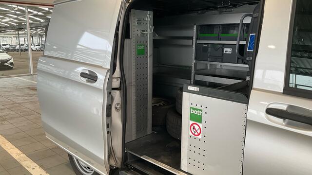 Mercedes-Benz VITO 114 CDI Lang Aut. Navi/Camera/Led/Bott Inrichting