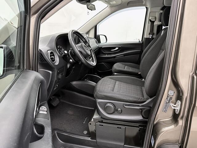 Mercedes-Benz VITO 114 CDI Lang DC Led Dubbele cabine Climate control Trekhaak Navigatie Camera Parkeersensoren