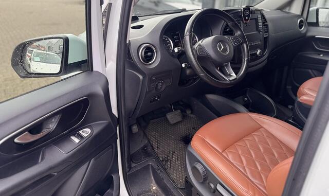 Mercedes-Benz VITO 114 CDI Lang DC Comfort /CAMERA / TREKHAAK / LEER / DUBBEL CABINE /