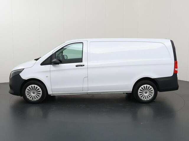 Mercedes-Benz VITO 116 CDI L2 Pro | Navigatie | Digitale Radio | Achteruitrijcamera | Airco | Cruisecontrol | Dodehoekassistent | Comfort Chauffeursstoel | Bijrijdersbank | 2500kg Trekhaak | Certified |