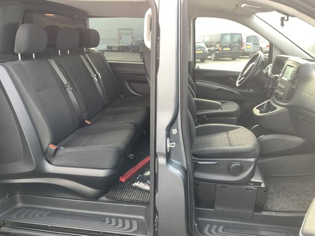 Mercedes-Benz VITO 114 CDI (Motor Probleem) Automaat Dub Cab Airco Cruise Camera Navi Alu Velg Alu Velg Side Bar 5 Zits Trekhaak 2500 kg Euro 6 (Auto Loopt op 3 Cilinders)