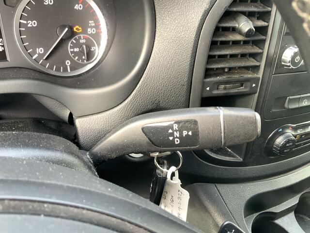 Mercedes-Benz VITO 114 CDI (Motor Probleem) Automaat Dub Cab Airco Cruise Camera Navi Alu Velg Alu Velg Side Bar 5 Zits Trekhaak 2500 kg Euro 6 (Auto Loopt op 3 Cilinders)