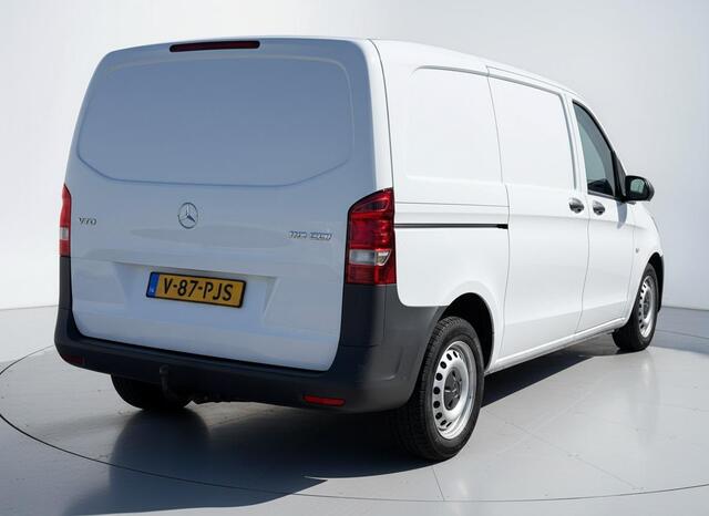 Mercedes-Benz VITO 110 CDI CRUISE - AIRCO - TREKHAAK - STOELVERWARMING