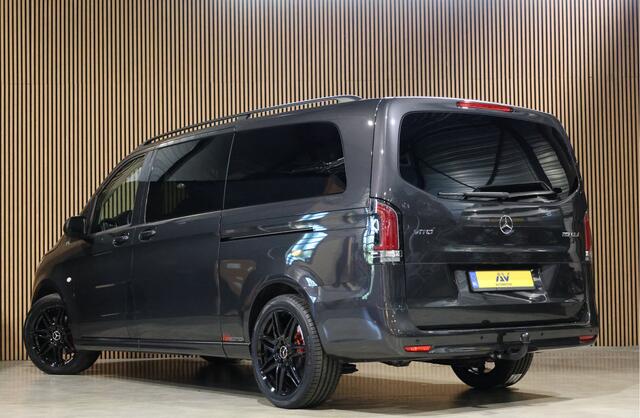 Mercedes-Benz VITO 119 CDI 4-Matic DC L3 XL | AMG | L+R Schuifdeur | Dubbel cabine | Navigatie | CarPlay | Camera | Lederen bekleding | Stoelverwarming | 2500 kg trekgewicht | Trekhaak | 4x4 | Multibeam Led | PDC V+A