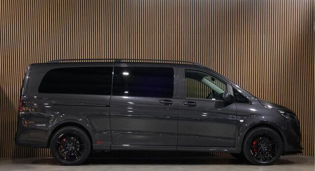 Mercedes-Benz VITO 119 CDI 4-Matic DC L3 XL | AMG | L+R Schuifdeur | Dubbel cabine | Navigatie | CarPlay | Camera | Lederen bekleding | Stoelverwarming | 2500 kg trekgewicht | Trekhaak | 4x4 | Multibeam Led | PDC V+A