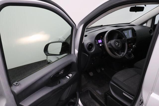 Mercedes-Benz VITO 111 CDI Lang Dubbel Cabine 2017 | Achteruitrij Camera | Trekhaak | Carplay | Isofix | Carplay | Elektrische Spiegel Verstelling | Nationale Autopas