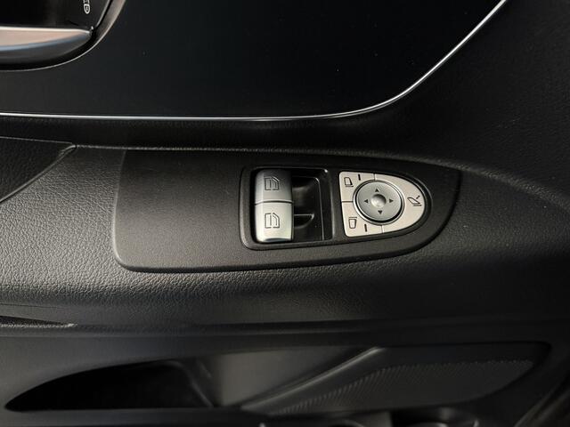 Mercedes-Benz VITO 119CDI Automaat XL Dubbele Cabine | Led | Standverwarming | Trekhaak | Navigatie | Camera | Airco | cruise